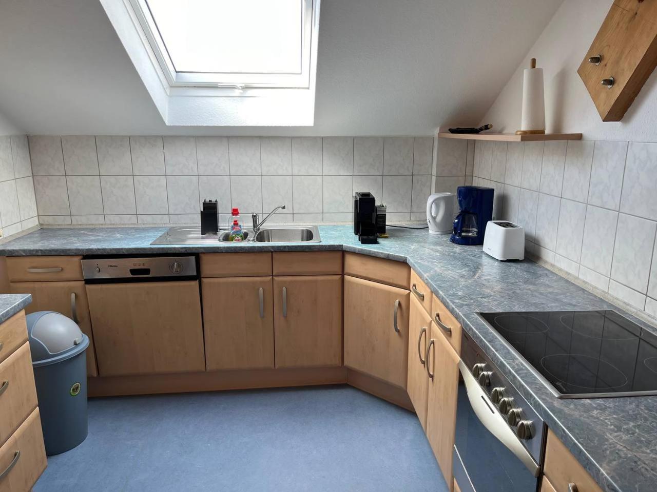 Schoene Dachgeschosswohnung Im Herzen Von Deidesheim Eksteriør billede